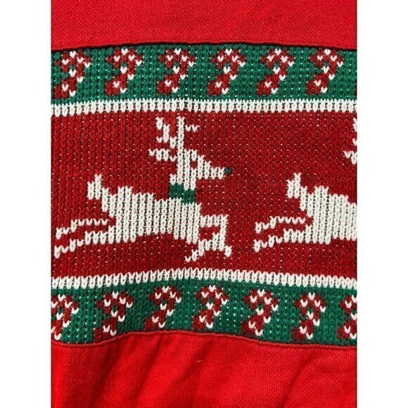 Vintage Knitted‎ Women's Red and Green Reindeer Sweater - Picture 3 of 6